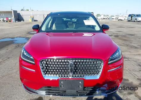 2021 Lincoln Corsair Standard z USA, uszkodzony, nr VIN 5LMCJ1C91MUL02754